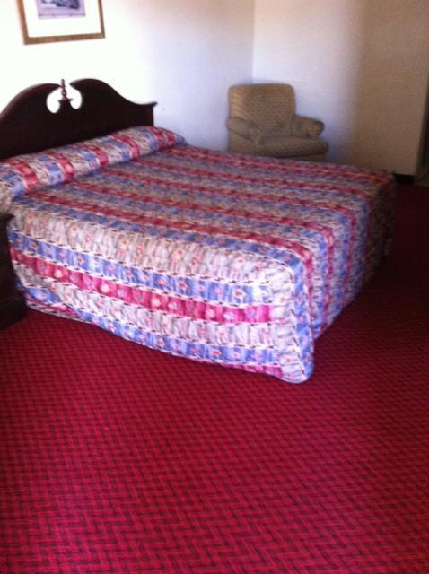 نيوبورت نيوز Midtown Motel الغرفة الصورة