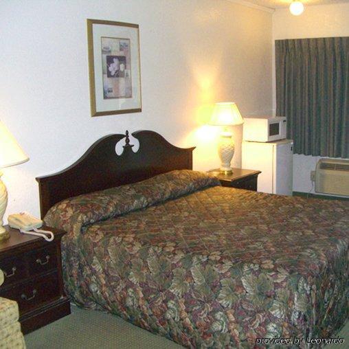 نيوبورت نيوز Midtown Motel الغرفة الصورة