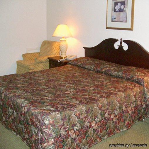 نيوبورت نيوز Midtown Motel الغرفة الصورة
