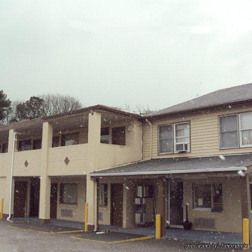 نيوبورت نيوز Midtown Motel المظهر الخارجي الصورة